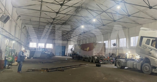 Аренда грузового автосервиса, производства 1500 м2