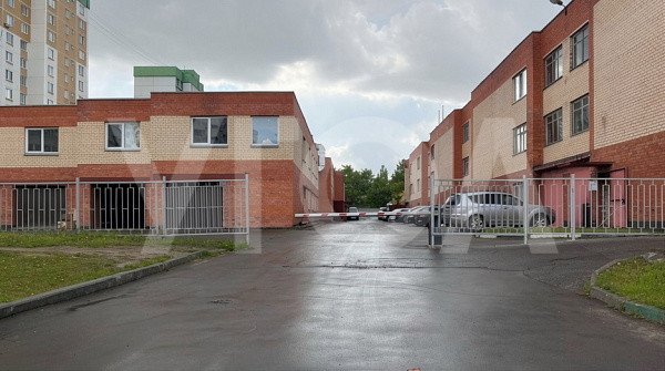 Аренда теплого помещения 1365 м2 Москва, улица Борисовские Пруды, 8к2